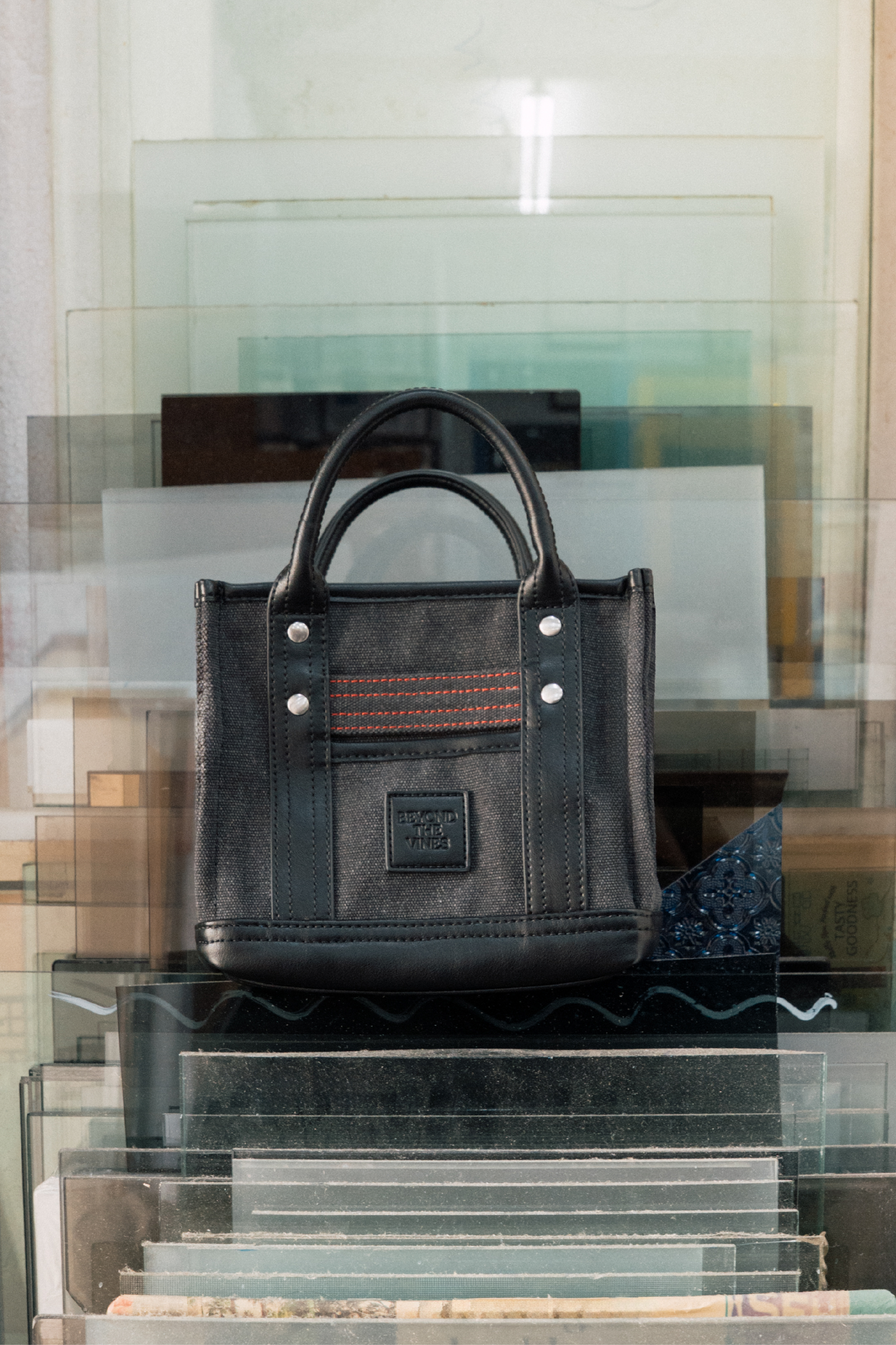 Tonal Washed Black
